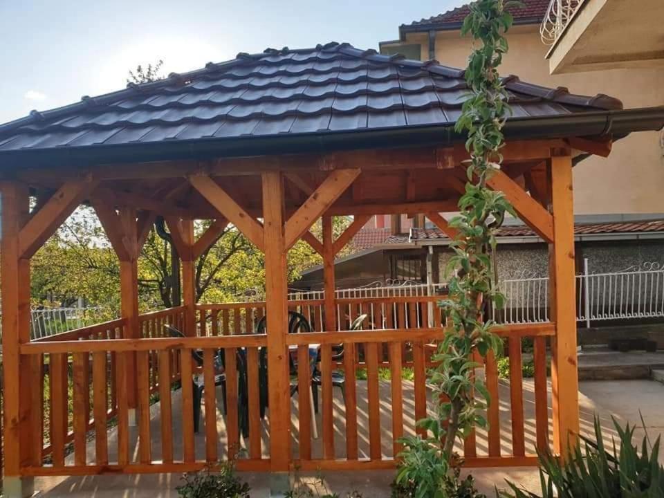 Apartman "Nina" Soko Banja Exterior foto