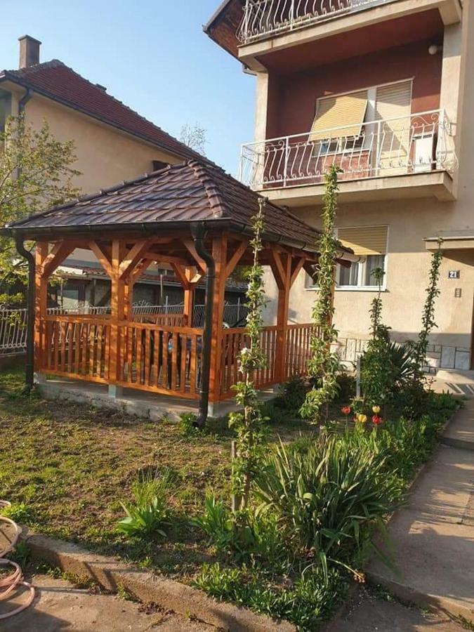 Apartman "Nina" Soko Banja Exterior foto